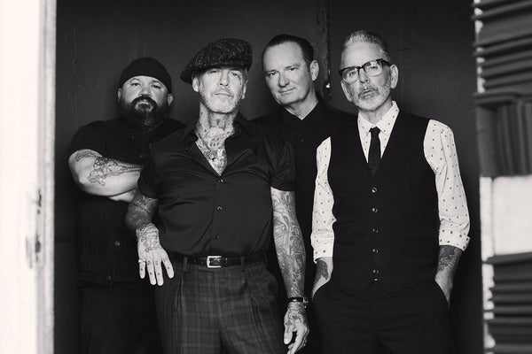 ソーシャル・ディストーション（Social Distortion）15年ぶりの完全復帰作『Born To Kill』 病魔を打破したマイク・ネスが語る〈原点回帰〉